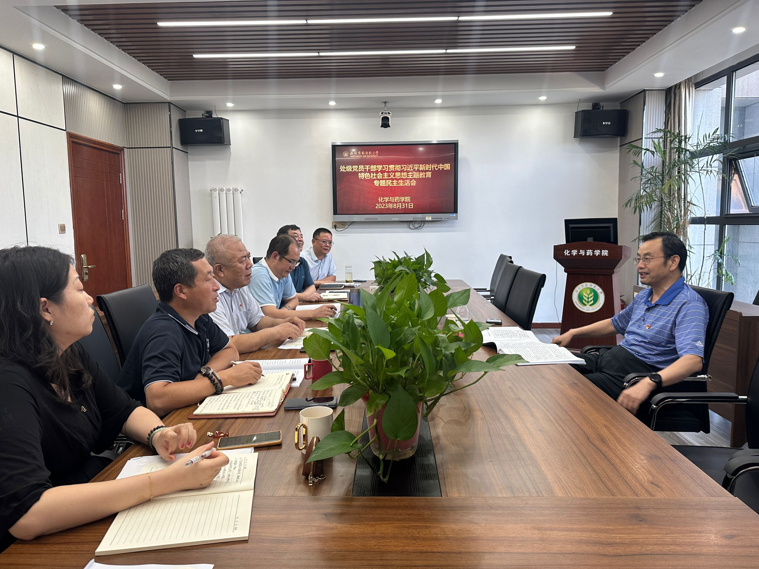 44850d39448b4c999e17f860060ccd38.jpg 44850d39448b4c999e17f860060ccd38.jpg